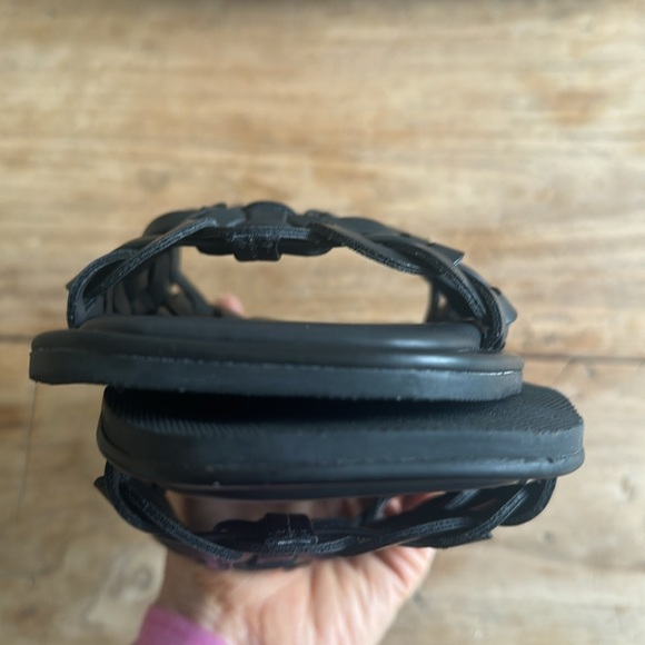 FARM Rio Black Slip-On Sandals | Modern Minimalist, Size 10 - Picture 8 of 8